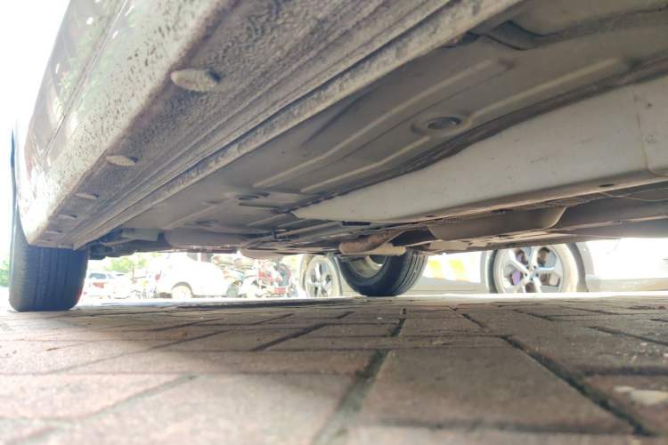 Used Chevrolet Cavalier 2016 1.5L Manual Xinyue Edition Chassis Front Right
