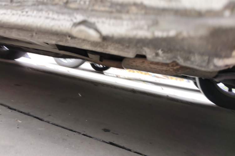 Used Chevrolet Cavalier 2016 1.5L Manual Xinyue Edition Chassis Rear Left