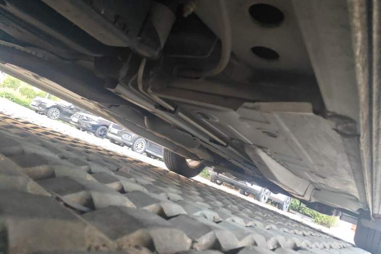 Used Chevrolet Cavalier 2016 1.5L Automatic Xinyue Edition Chassis Rear Right