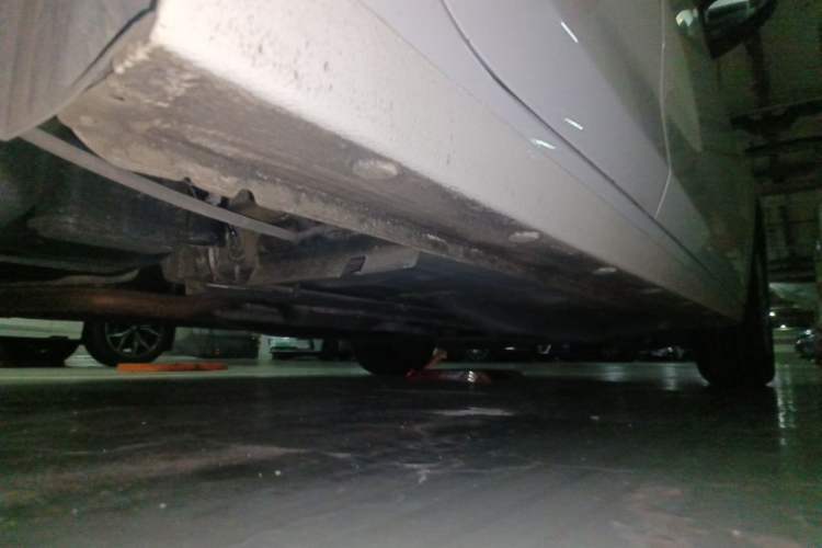 Used Chevrolet Cavalier 2016 1.5L Automatic Xinyue Edition Chassis Rear Right