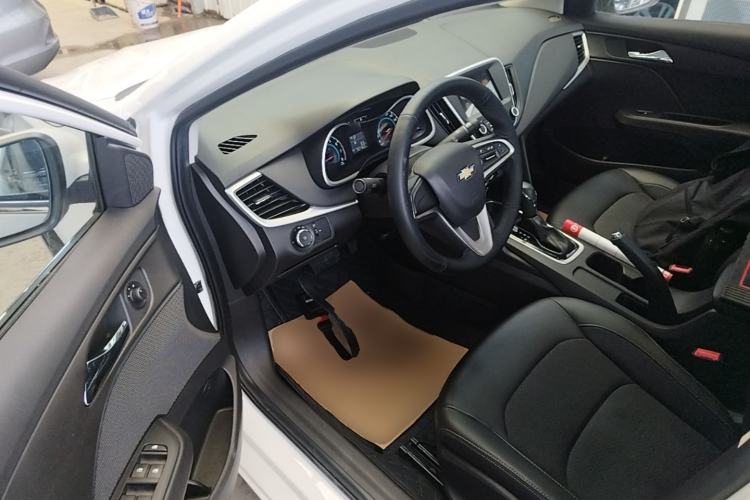 Used Chevrolet Cavalier 2016 1.5L Automatic Xinyue Edition Driver Seat