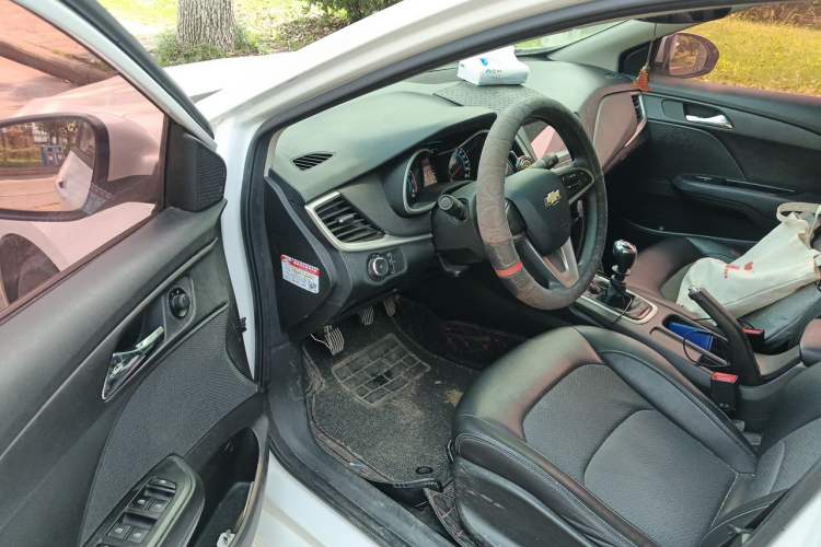 Used Chevrolet Cavalier 2016 1.5L Manual Xinyue Edition Driver Seat