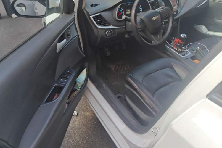 Used Chevrolet Cavalier 2016 1.5L Manual Enjoyment Edition Driver Seat