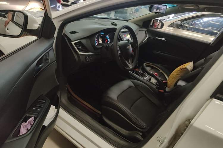 Used Chevrolet Cavalier 2016 1.5L Automatic Xinyue Edition Driver Seat