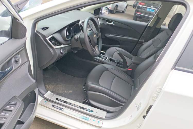 Used Chevrolet Cavalier 2016 1.5L Automatic Xinyue Edition Driver Seat