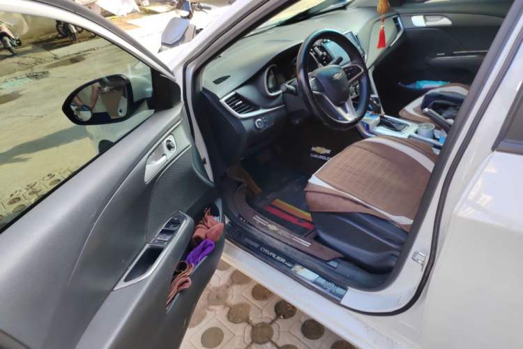 Used Chevrolet Cavalier 2016 1.5L Automatic Xinyue Edition Driver Seat