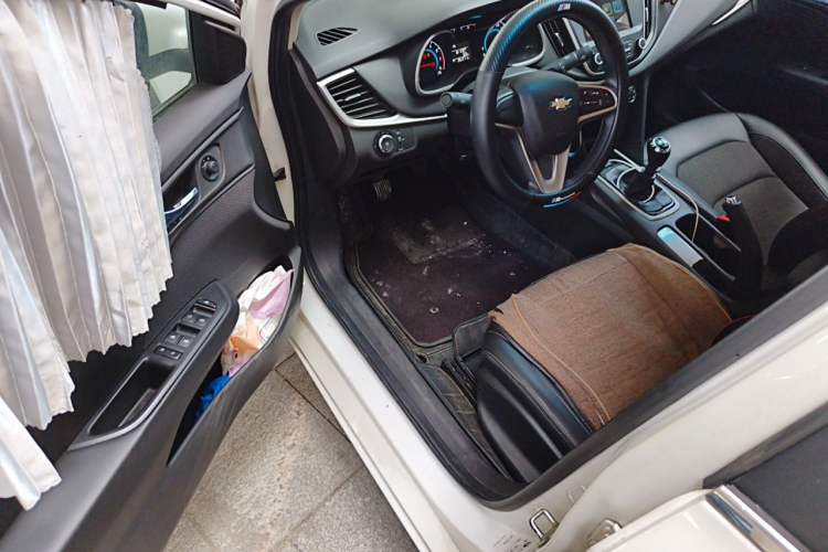 Used Chevrolet Cavalier 2016 1.5L Manual Xinyue Edition Driver Seat