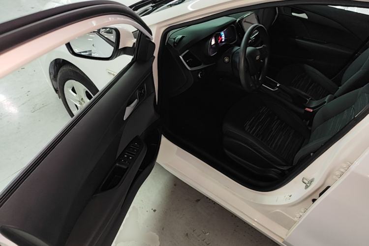 Used Chevrolet Cavalier 2016 1.5L Automatic Enjoyment Edition Driver Seat