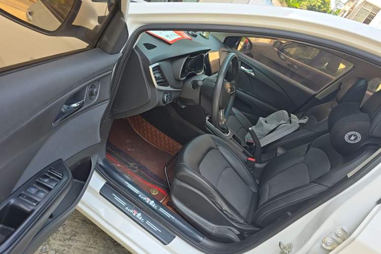 Used Chevrolet Cavalier 2016 1.5L Automatic Xinyue Edition Driver Seat