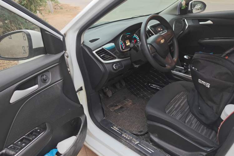 Used Chevrolet Cavalier 2016 1.5L Manual Enjoyment Edition Driver Seat