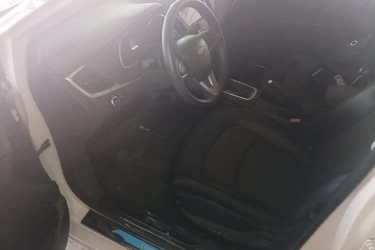 Used Chevrolet Cavalier 2016 1.5L Automatic Xinyue Edition Driver Seat