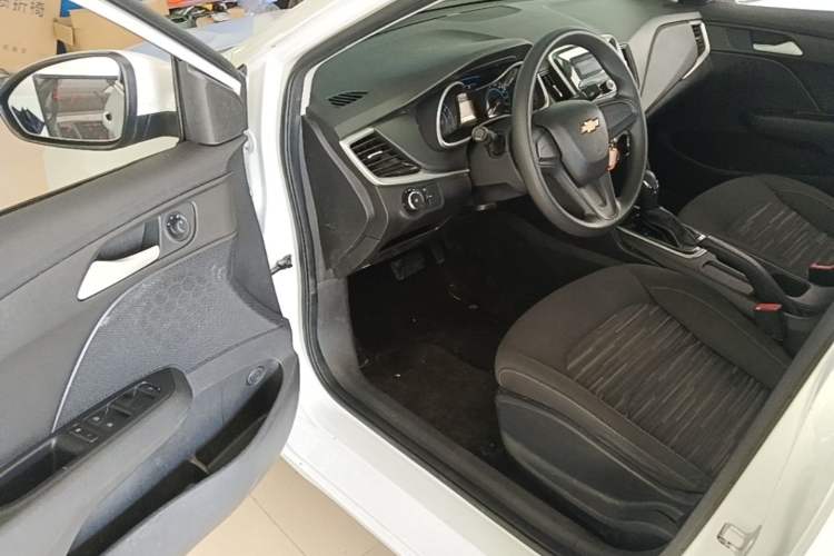 Used Chevrolet Cavalier 2016 1.5L Automatic Enjoyment Edition Driver Seat