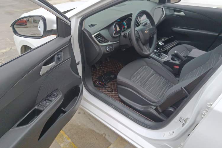 Used Chevrolet Cavalier 2016 1.5L Manual Enjoyment Edition Driver Seat