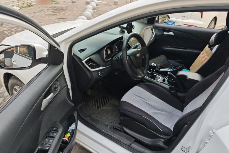 Used Chevrolet Cavalier 2016 1.5L Manual Enjoyment Edition Driver Seat