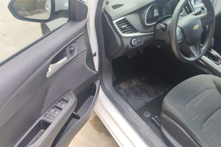 Used Chevrolet Cavalier 2016 1.5L Automatic Enjoyment Edition Driver Seat