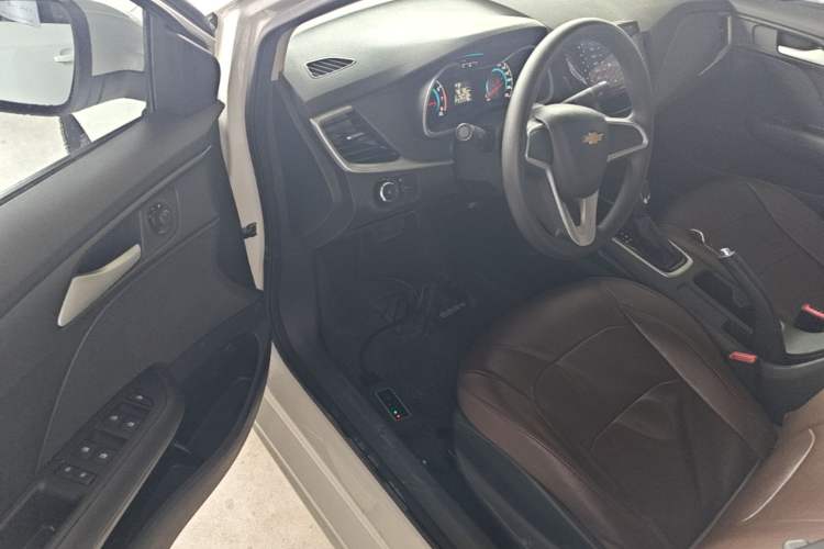 Used Chevrolet Cavalier 2016 1.5L Automatic Enjoyment Edition Driver Seat