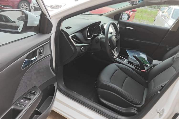 Used Chevrolet Cavalier 2016 1.5L Automatic Xinyue Edition Driver Seat
