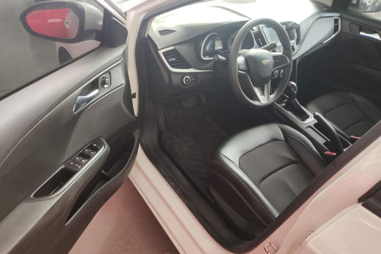 Used Chevrolet Cavalier 2016 1.5L Automatic Xinyue Edition Driver Seat