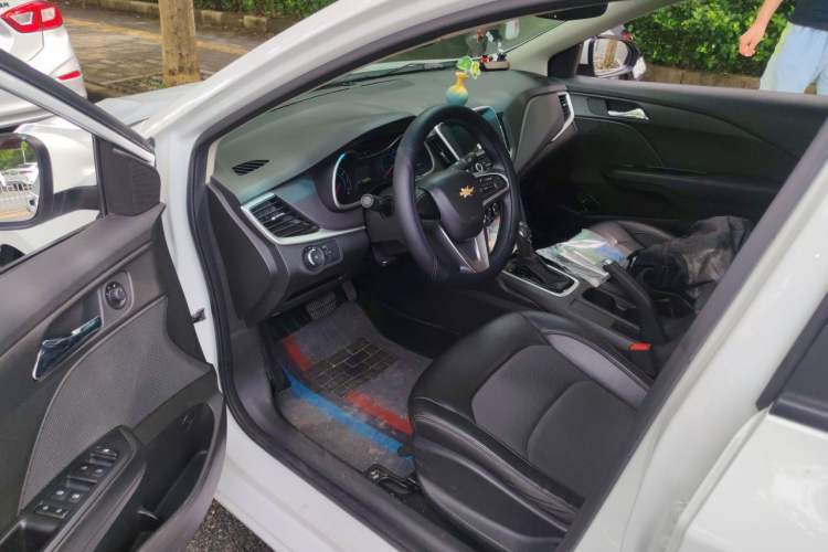 Used Chevrolet Cavalier 2016 1.5L Automatic Xinyue Edition Driver Seat