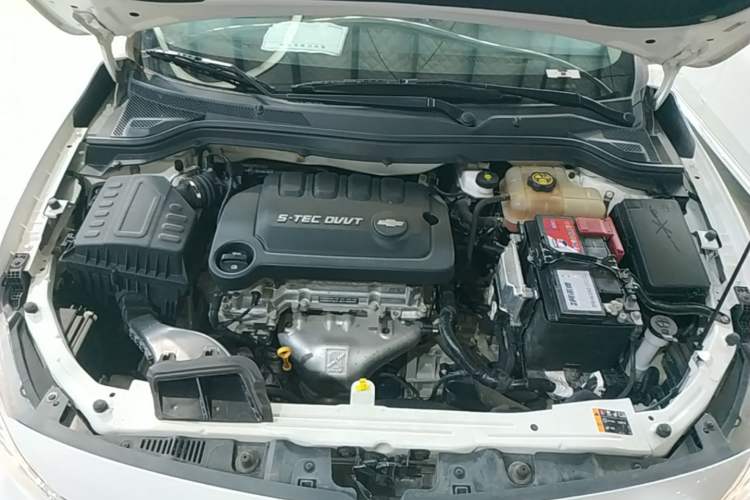 Used Chevrolet Cavalier 2016 1.5L Automatic Xinsong Edition Engine Bay
