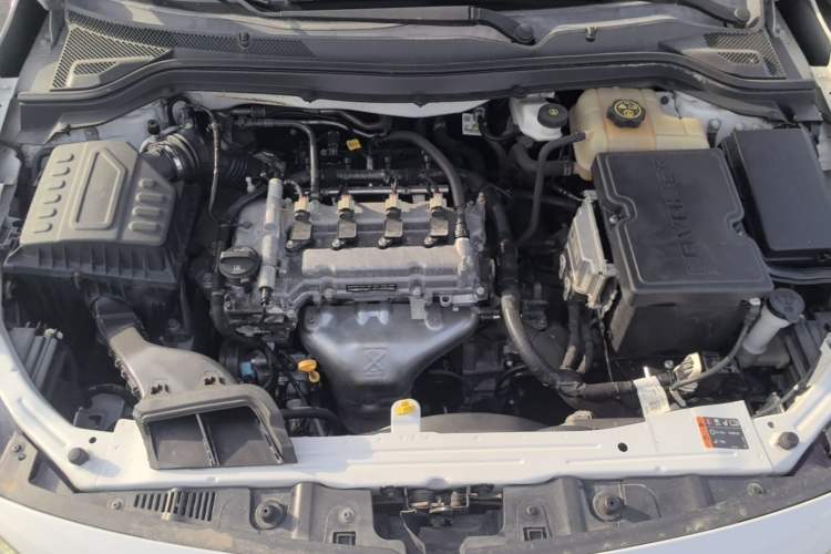 Used Chevrolet Cavalier 2016 1.5L Automatic Xinyue Edition Engine Bay