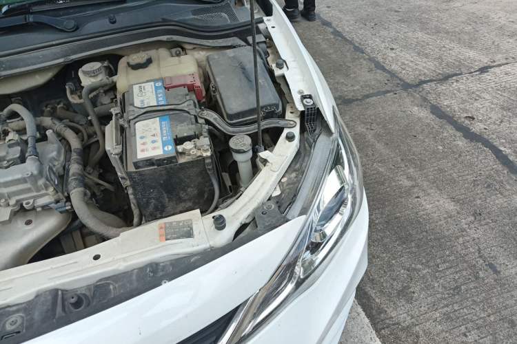 Used Chevrolet Cavalier 2016 1.5L Manual Xinyue Edition Engine Bay Left