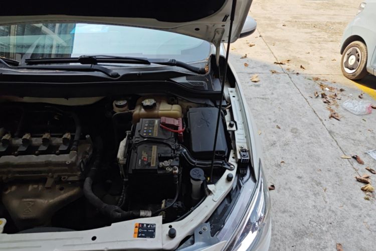 Used Chevrolet Cavalier 2016 1.5L Automatic Enjoyment Edition Engine Bay Left