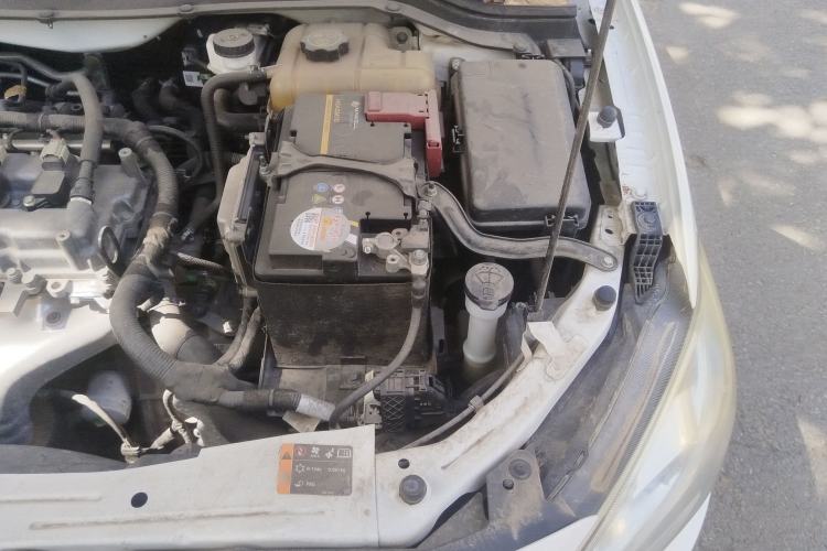 Used Chevrolet Cavalier 2016 1.5L Automatic Xinyue Edition Engine Bay Left