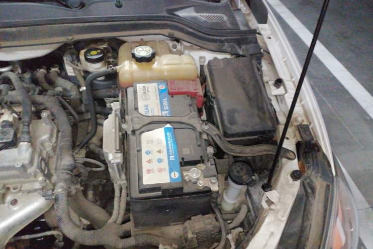 Used Chevrolet Cavalier 2016 1.5L Manual Xinyue Edition Engine Bay Left