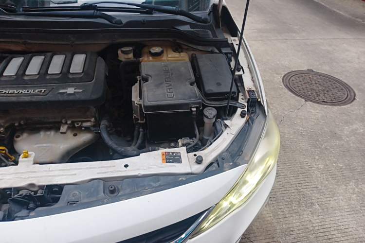 Used Chevrolet Cavalier 2016 1.5L Automatic Xinyue Edition Engine Bay Left