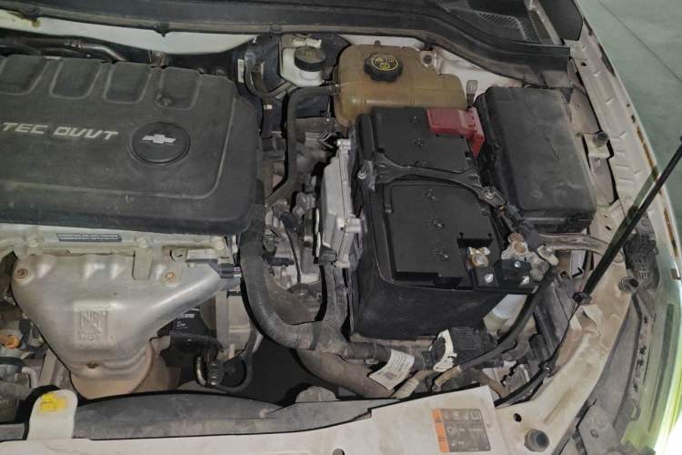 Used Chevrolet Cavalier 2016 1.5L Manual Xinyue Edition Engine Bay Left