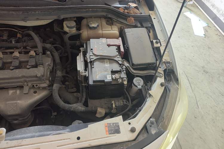 Used Chevrolet Cavalier 2016 1.5L Automatic Xinyue Edition Engine Bay Left