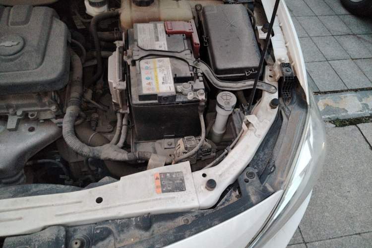 Used Chevrolet Cavalier 2016 1.5L Automatic Xinyue Edition Engine Bay Left