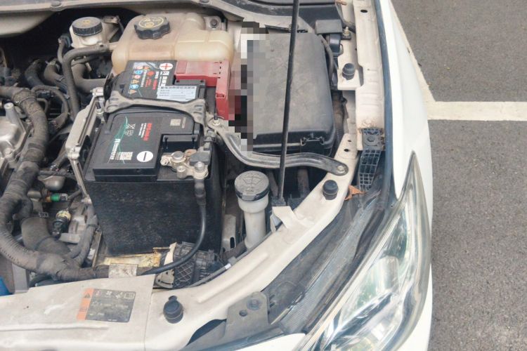Used Chevrolet Cavalier 2016 1.5L Automatic Xinyue Edition Engine Bay Left