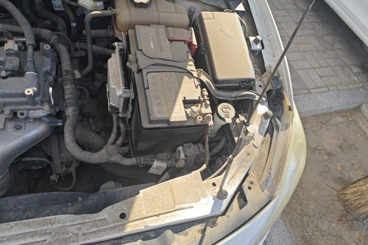 Used Chevrolet Cavalier 2016 1.5L Manual Xinyue Edition Engine Bay Left