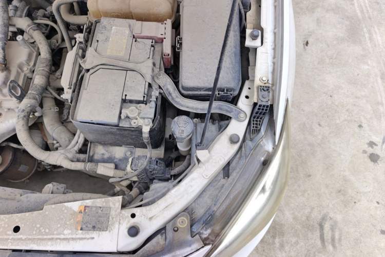 Used Chevrolet Cavalier 2016 1.5L Automatic Enjoyment Edition Engine Bay Left