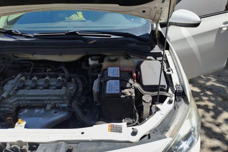 Used Chevrolet Cavalier 2016 1.5L Automatic Xinyue Edition Engine Bay Left