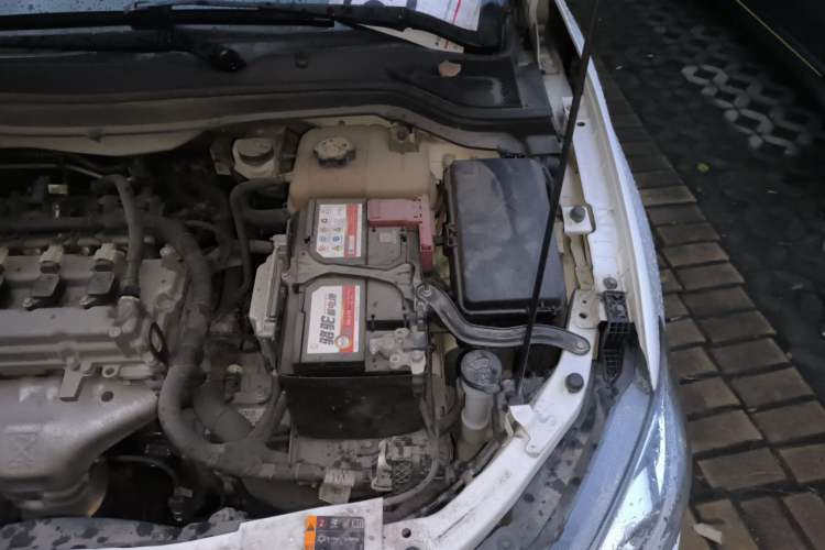 Used Chevrolet Cavalier 2016 1.5L Automatic Xinyue Edition Engine Bay Left