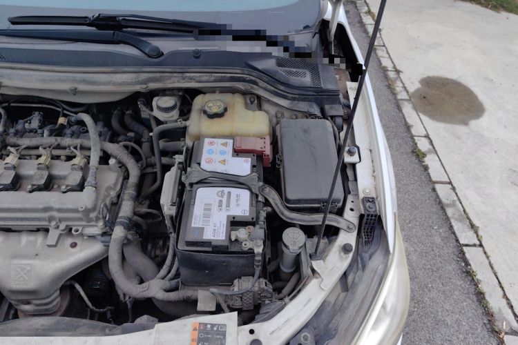 Used Chevrolet Cavalier 2016 1.5L Manual Enjoyment Edition Engine Bay Left
