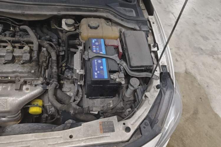 Used Chevrolet Cavalier 2016 1.5L Automatic Xinyue Edition Engine Bay Left