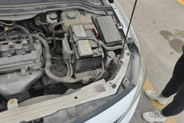 Used Chevrolet Cavalier 2016 1.5L Automatic Xinyue Edition Engine Bay Left