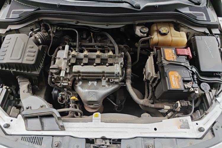 Used Chevrolet Cavalier 2016 1.5L Manual Xinyue Edition Engine Bay