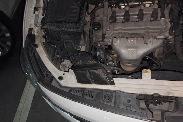 Used Chevrolet Cavalier 2016 1.5L Manual Xinyue Edition Engine Bay Right