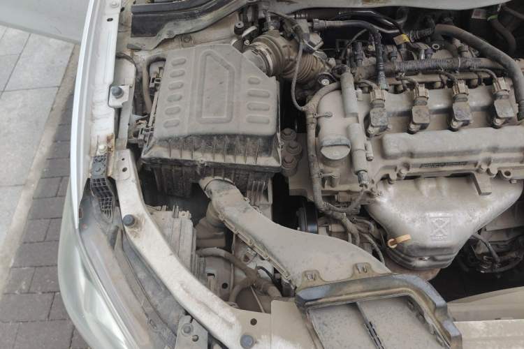Used Chevrolet Cavalier 2016 1.5L Automatic Xinyue Edition Engine Bay Right