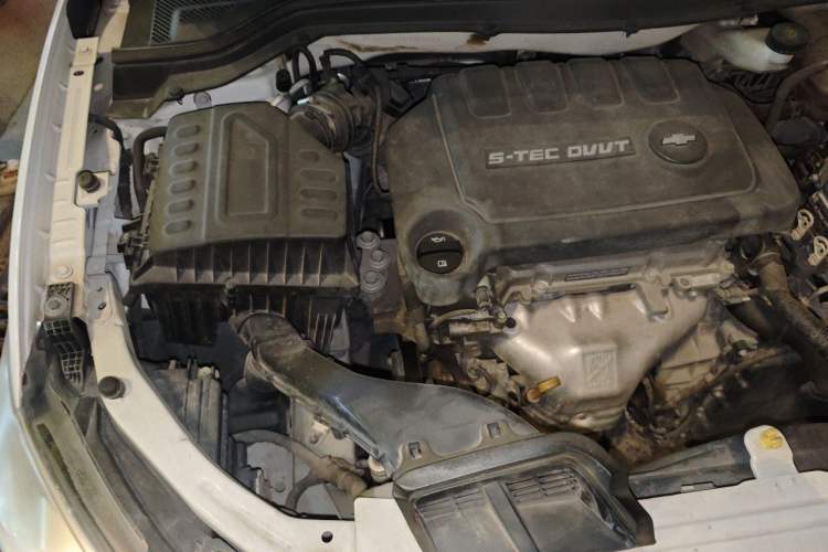 Used Chevrolet Cavalier 2016 1.5L Automatic Xinyue Edition Engine Bay Right