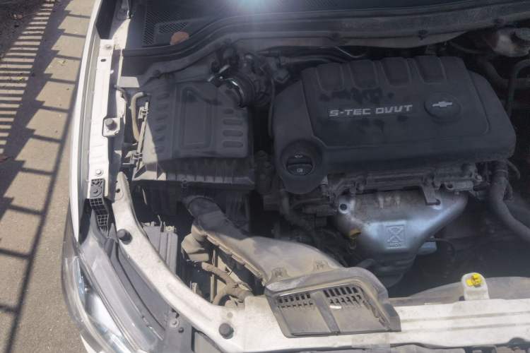 Used Chevrolet Cavalier 2016 1.5L Automatic Xinyue Edition Engine Bay Right