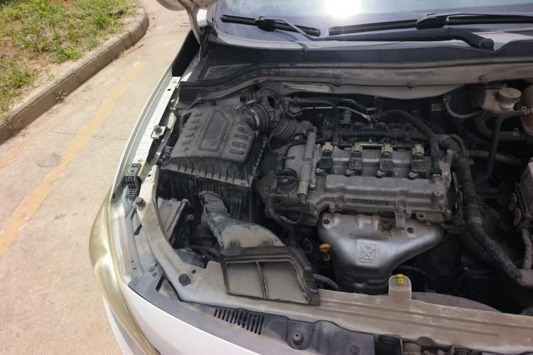 Used Chevrolet Cavalier 2016 1.5L Automatic Enjoyment Edition Engine Bay Right