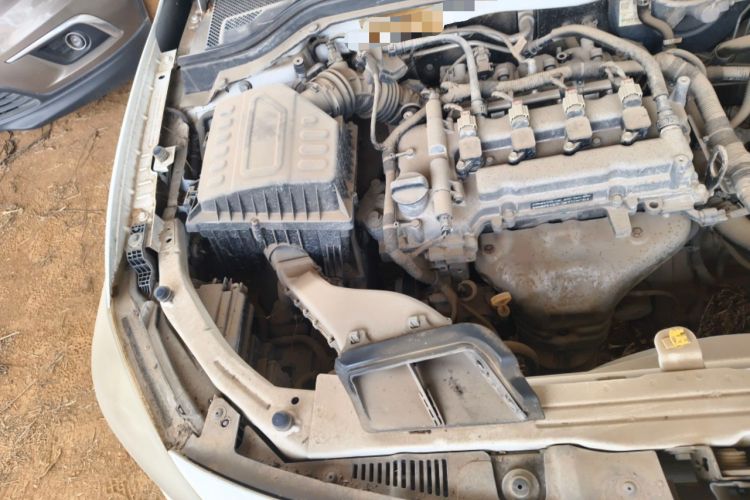 Used Chevrolet Cavalier 2016 1.5L Manual Xinyue Edition Engine Bay Right