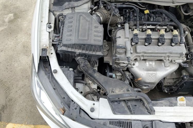 Used Chevrolet Cavalier 2016 1.5L Automatic Xinyue Edition Engine Bay Right