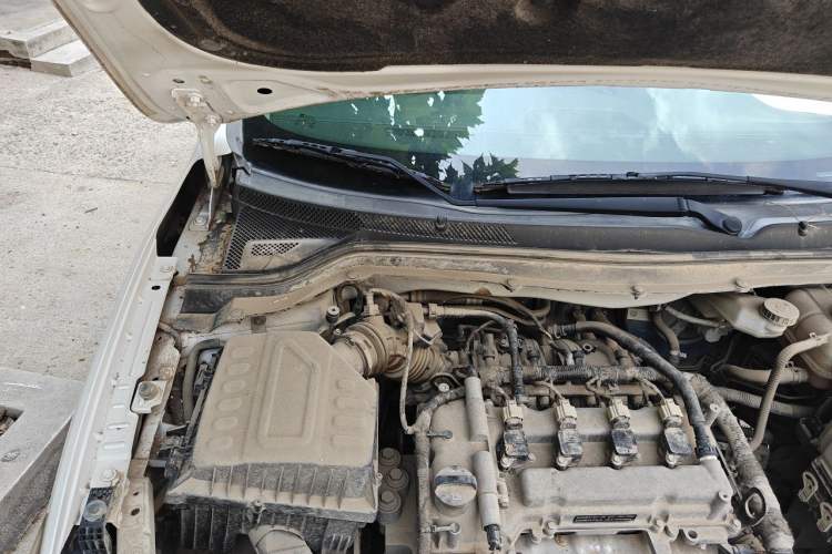 Used Chevrolet Cavalier 2016 1.5L Manual Enjoyment Edition Engine Bay Right